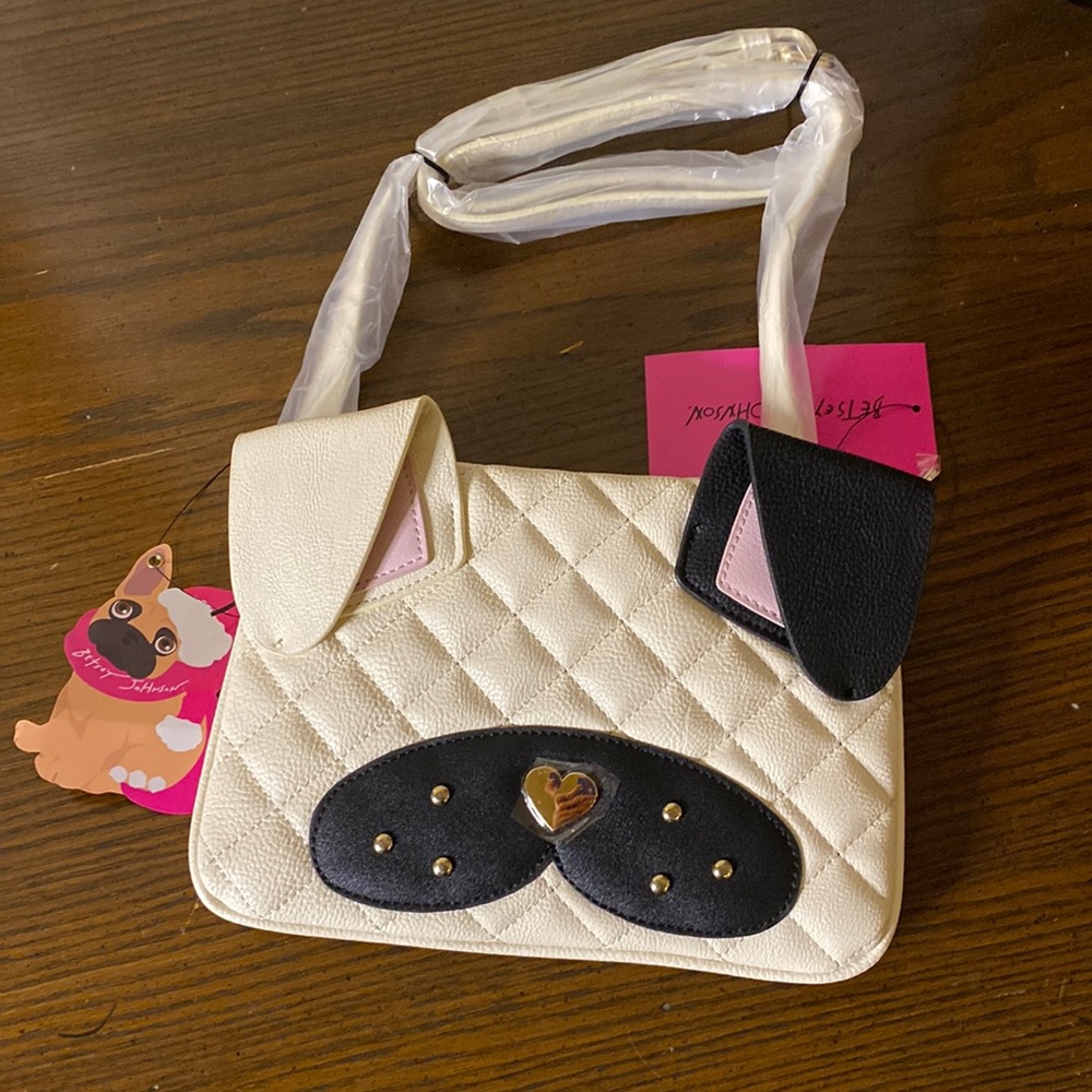 NWT Betsey Johnson puppy face convertible cross body or clutch purse